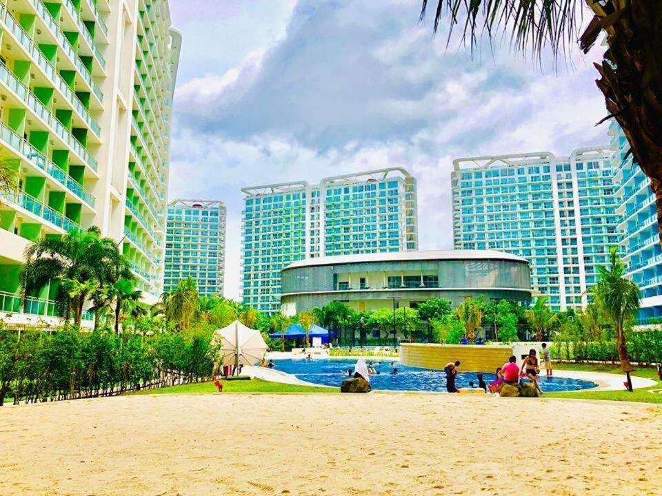 Azure Urban Resort A3 Near Airport Mall With Balcony Wavepool Manila Dış mekan fotoğraf